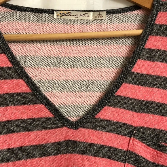 Ladies oversized pink & gray striped tunic top! - Picture 2 of 3